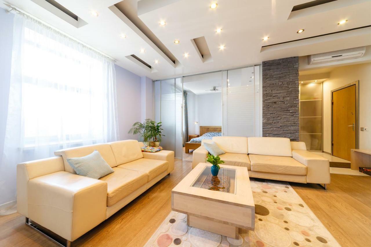 Căn hộ Brivibas Lux